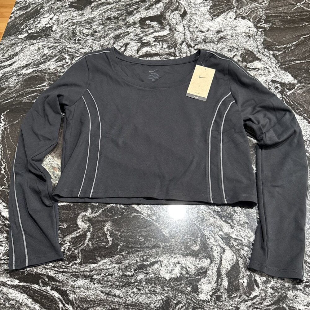 Nike ONE Fitted Dri-Fit LS Cropped Top Black Size XL NWT $60